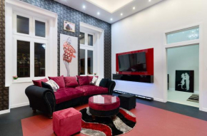 Red Passion Deluxe Home at Gozsdu, Budapest